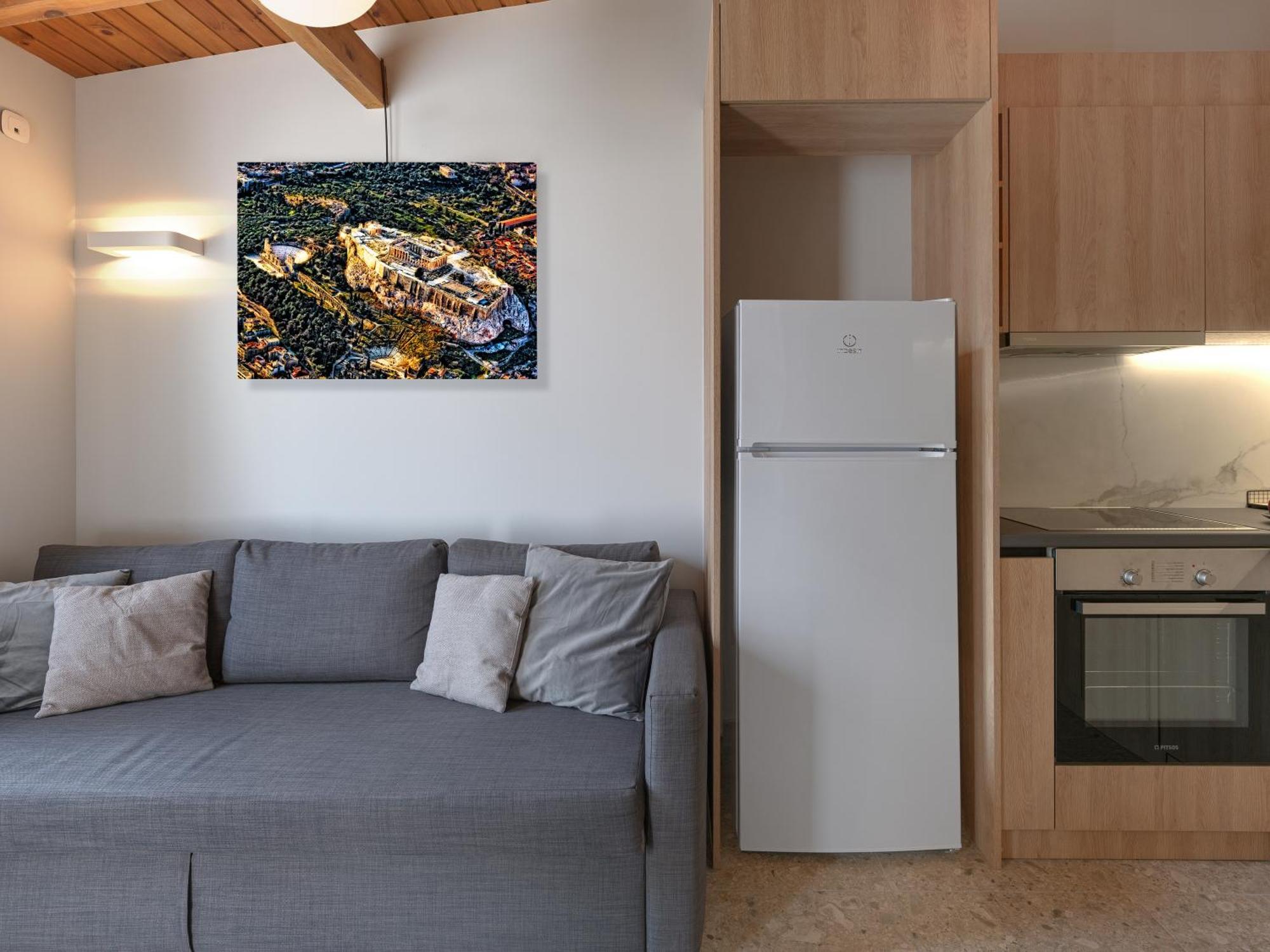 Top-floor With Stunning Views Of The Parthenon